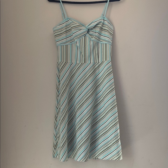 LOFT Dresses & Skirts - LOFT Ann Taylor Retro Stripe Sundress • Size2